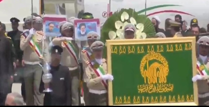 Bidiyon Isowar Gawar Shahid Sayyid Ibrahim Raisi Shugaban Kasar Iran A Filin Jirgin Saman Shahid Hasheminejad Da Ke Mashhad 