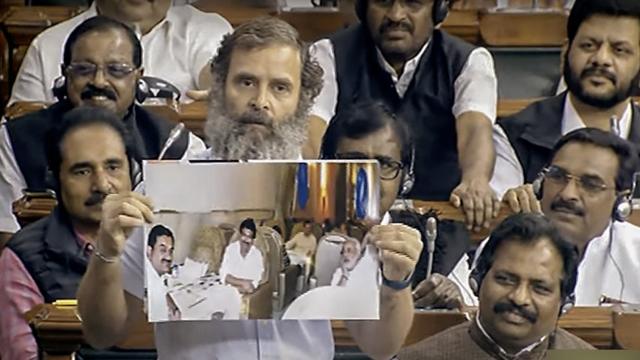 अडानी का कोयला घोटाला, राहुल ने किया जाँच कराने का वादा