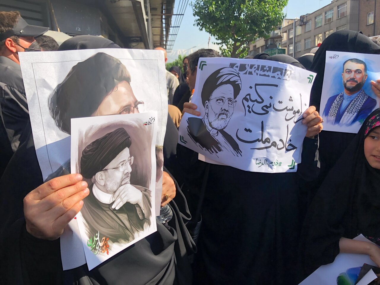 Media Barat Berbohong mengenai Tidak Disukainya Raisi oleh Rakyat Iran
