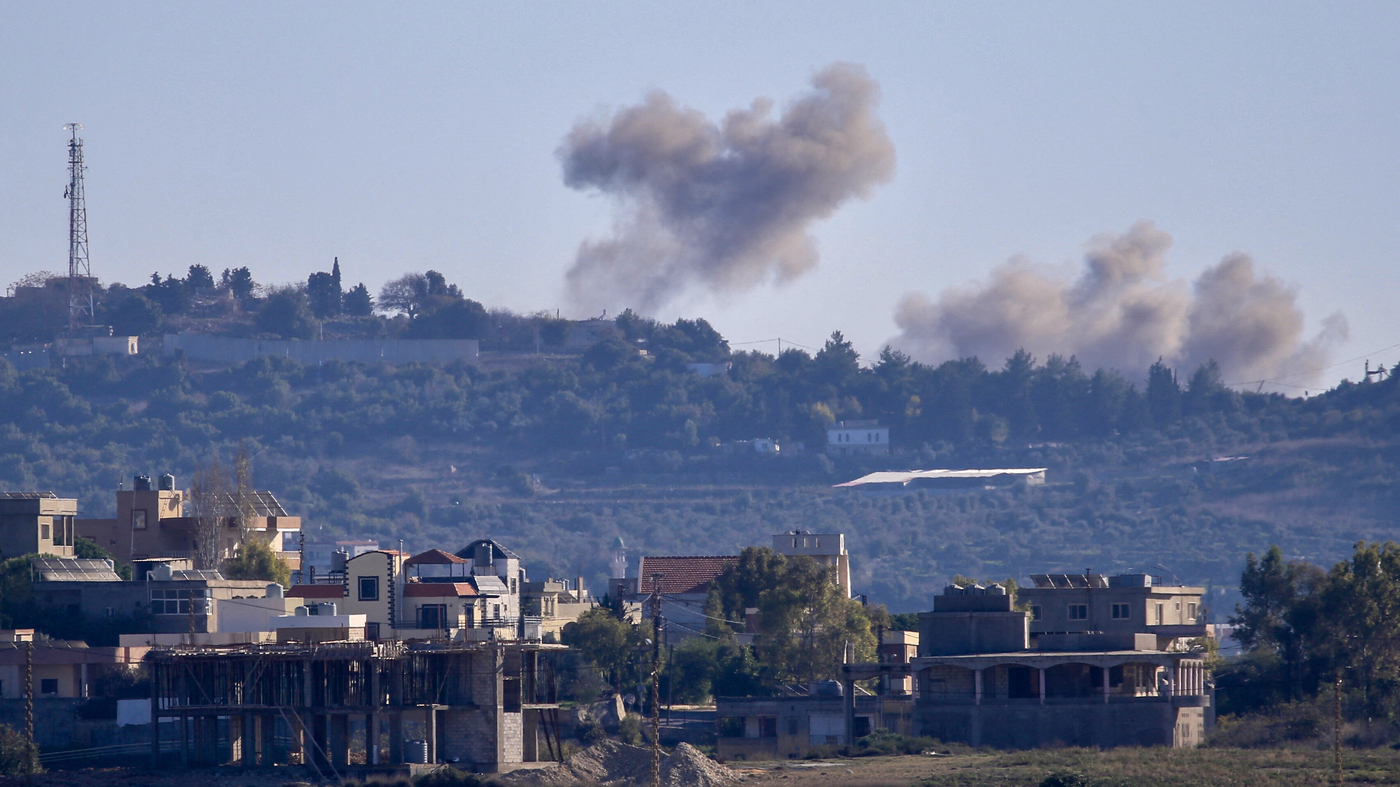 Hezbollah hits 11 Israeli military positions
