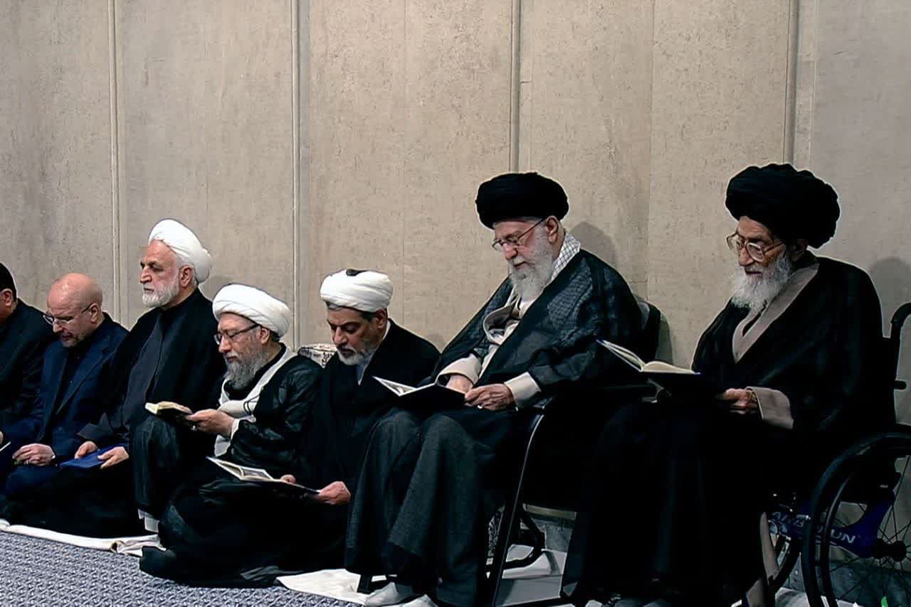 مراسم بزرگداشت رئیس‌جمهور شهید و همراهان ایشان با حضور رهبر انقلاب