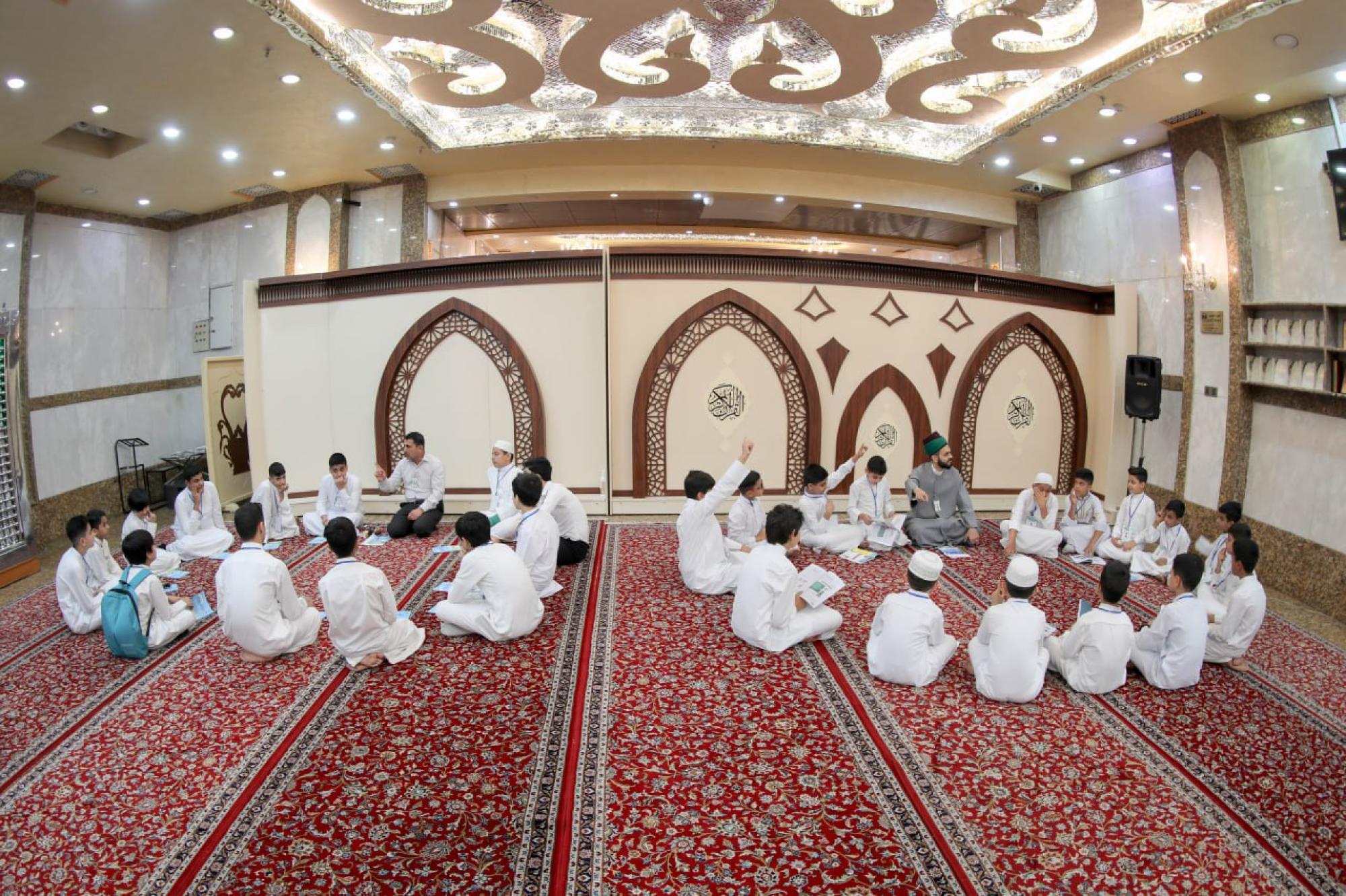 مشاركة أكثر من (150) طالبًا في الدورات القرآنية الصيفية برعاية العباسية+(صور)