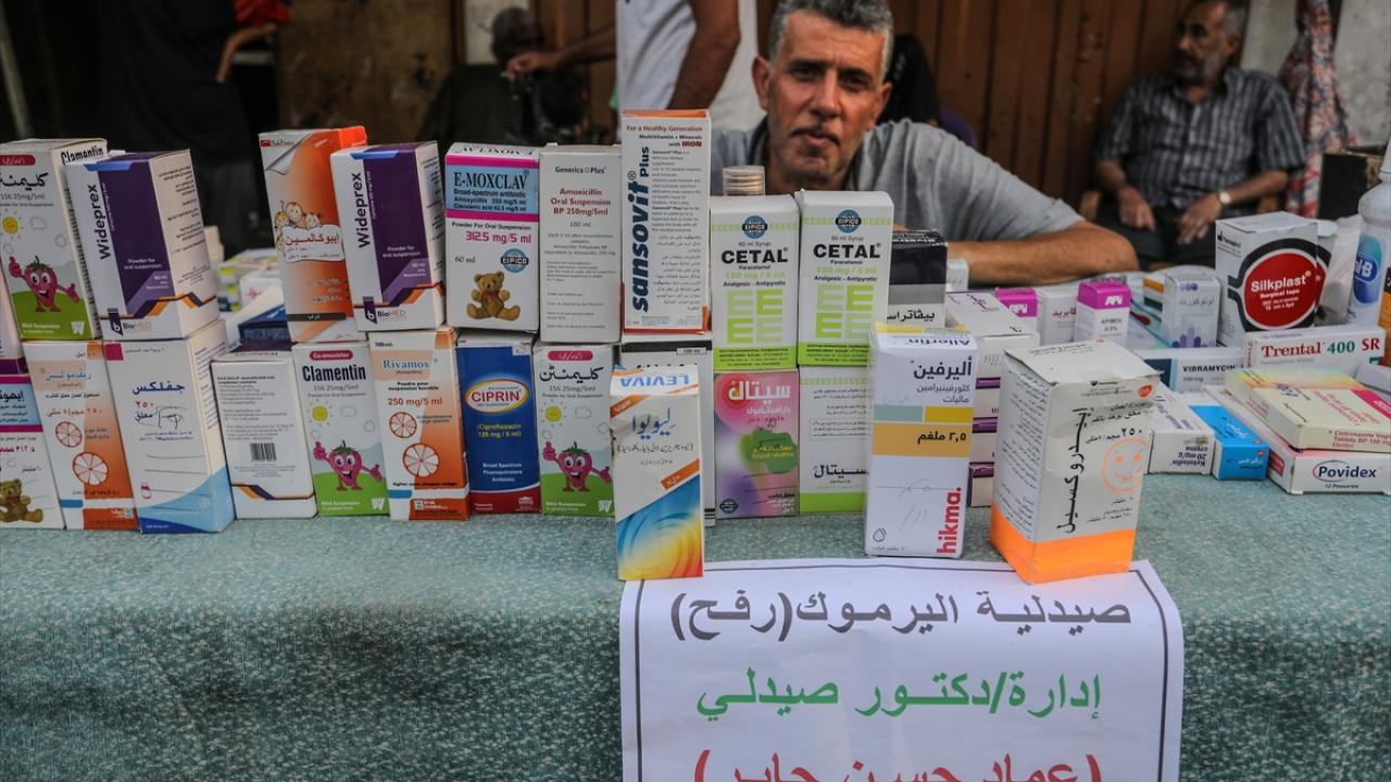 Photos: Lack of access to medicine for people of Gaza