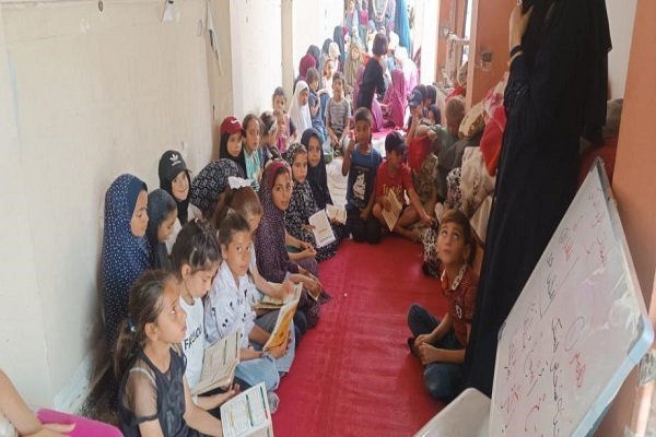 أطفال يلتحقون بحلقات حفظ القرآن شمال غزة