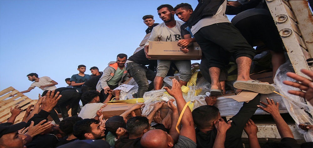  Report: Gaza sea waves vs. US-built floating pier