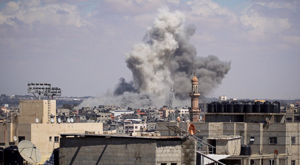 Izraelski režim započeo napade i invaziju na Rafah