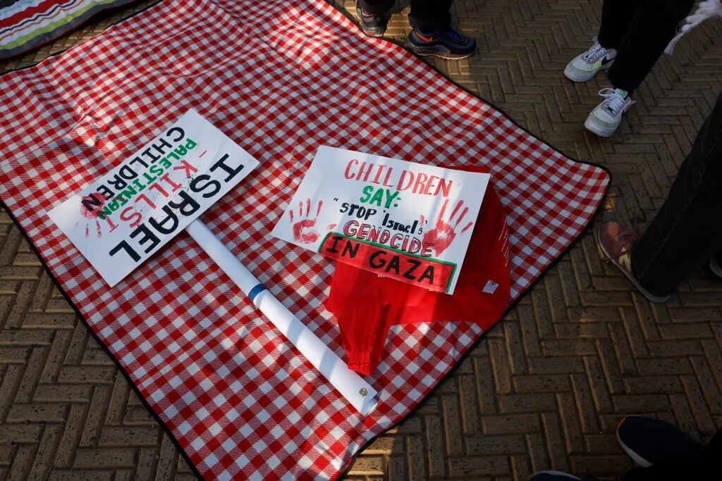Polícia dos EUA prende manifestantes pró-Palestina em Nova York