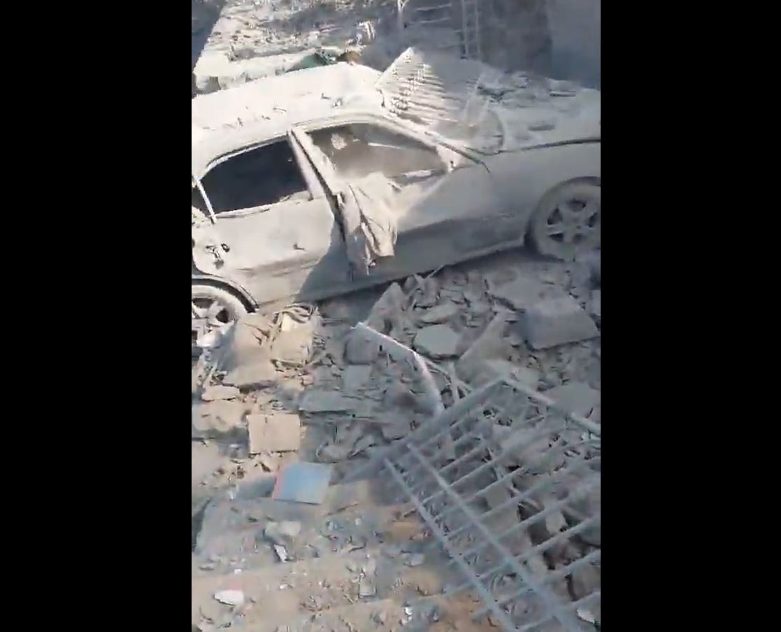 Video: Locals inspect destruction following Israeli airstrike in Mount Lebanon