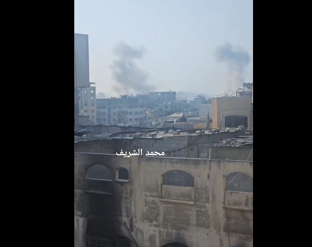 Video: Intense Israeli airstrikes and heavy artillery fire in Jabalia, northern Gaza