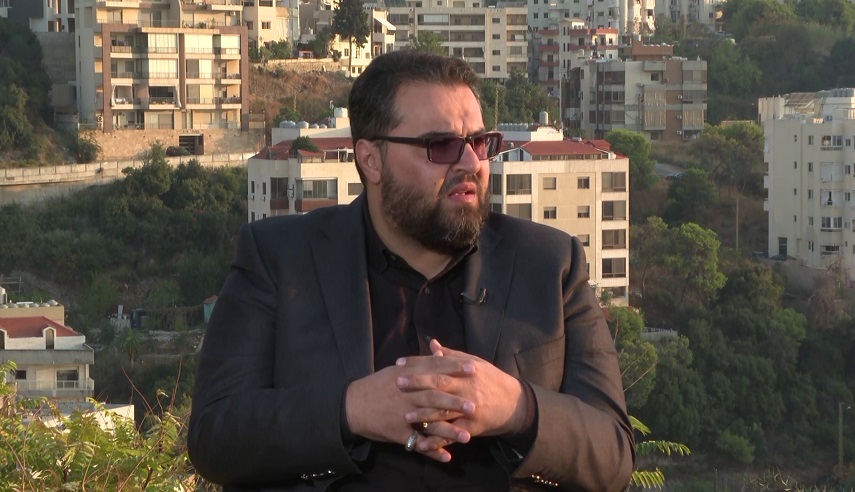 فیدیو | نجل الشهيد السيد عباس الموسوي يحكي لقائه الأخير مع الشهيد نصر الله والذي دام ثلاث ساعة ونصف 