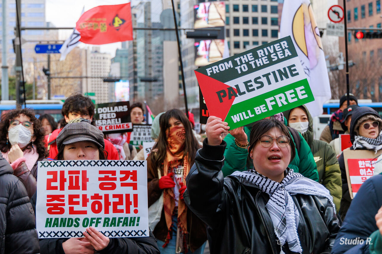 South Koreans protest against US support for Zionist regime