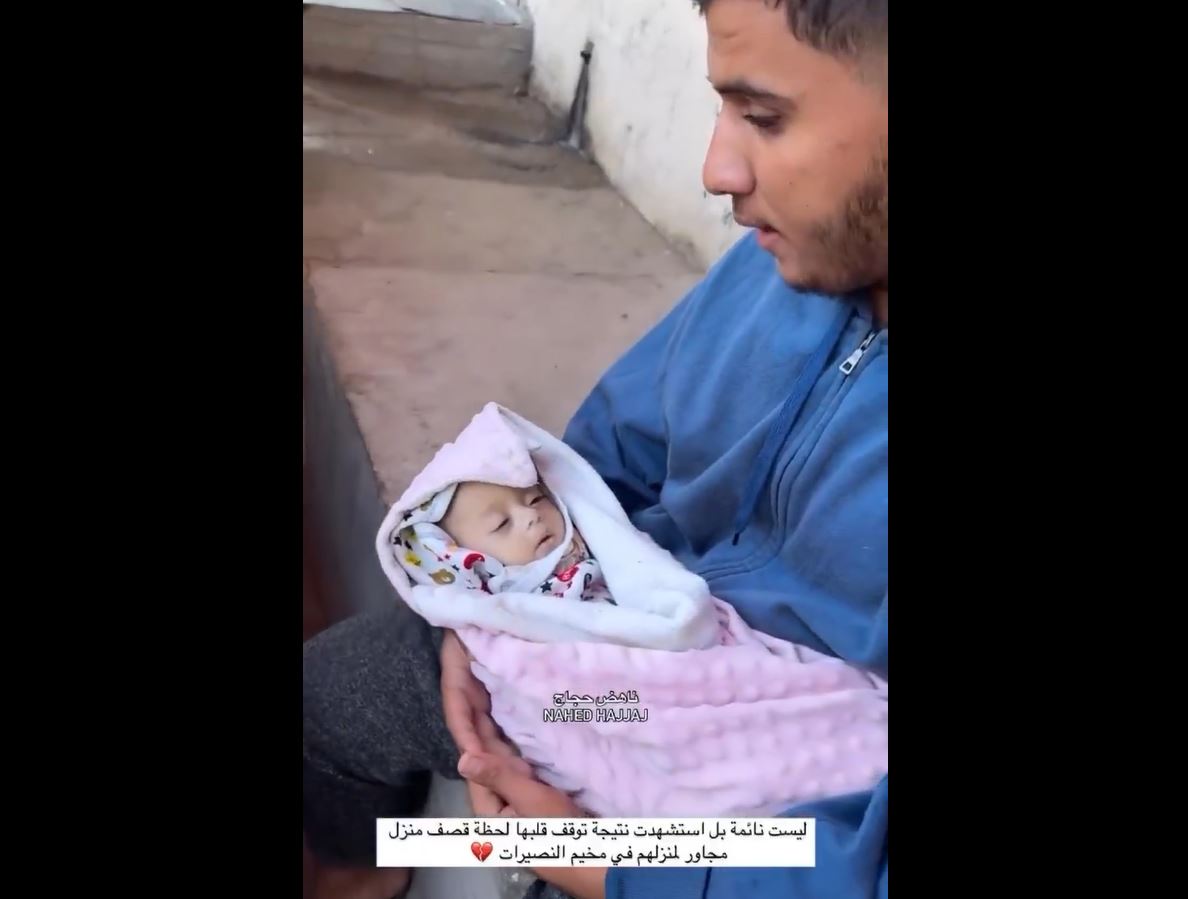 Video: A Palestinian father mourns his infant daughter whose heart stopped beating due Israeli bombing in Nuseirat