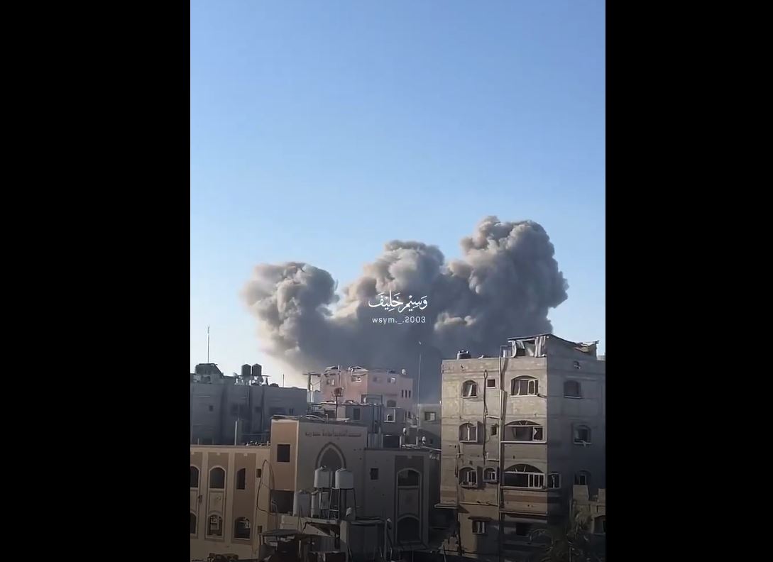 Video: Israeli warplanes launch massive airstrikes targeting Beit Lahiya, in besieged North Gaza