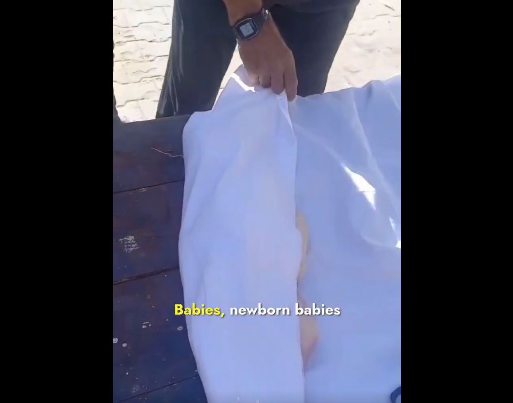 Sensitive Video: Newborn baby from Beit Lahia suffocated under rubble of a bombarded building