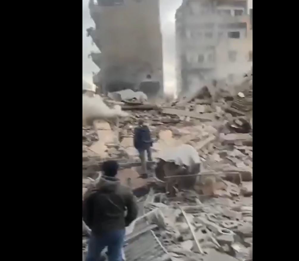 Video: Massive destruction following an Israeli airstrike targeting Al-Ghobeiry area in Dahieh of Lebanon