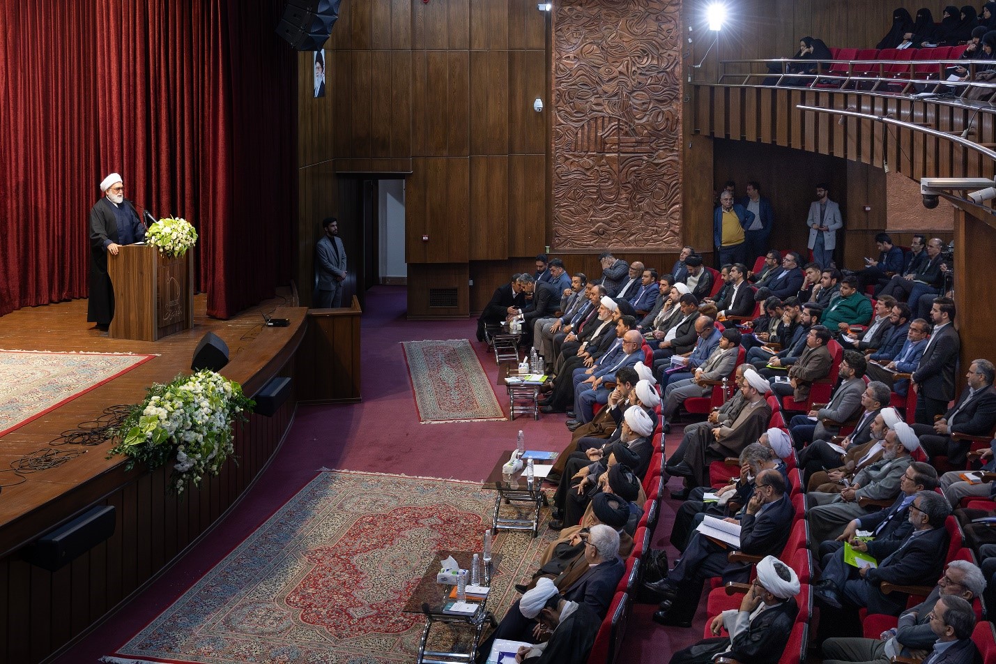Dihadiri Ratusan Akademisi; Konferensi Internasional Pertama tentang Martabat Manusia Digelar di Masyhad Iran 