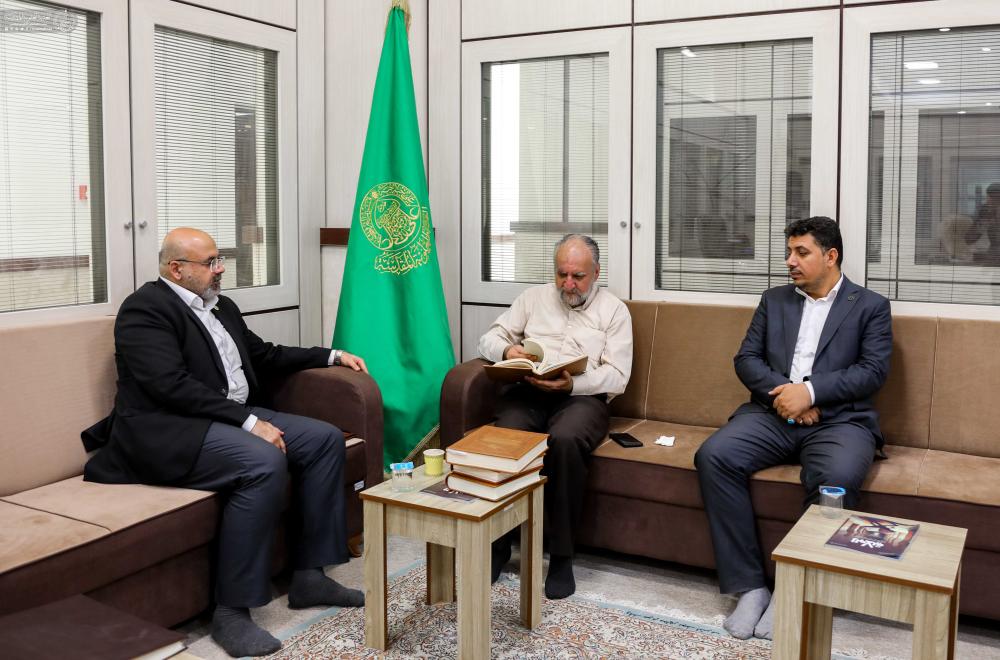 تعاونٌ مُشتركٌ بين العتبةِ العلويةِ المقدّسةِ ومؤسسةِ الامامِ الجوادِ (ع) في مدينةِ مشْهد
