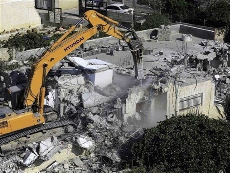 O regime do apartheid israelita continua as suas medidas repressivas na área ocupada de Al-Quds