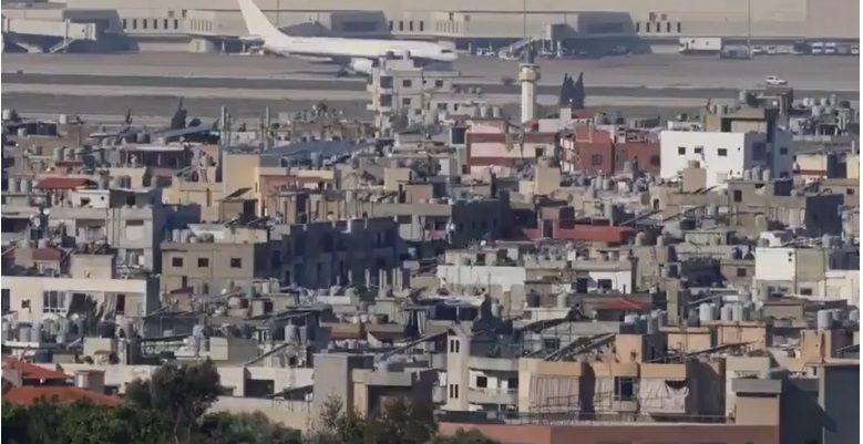 Video / Bu sabah İsrail'in korkunç bombalandığı an, Lübnan'ın güneyindeki Beyrut Uluslararası Havaalanı yakınlarındaki bir binayı vurdu.