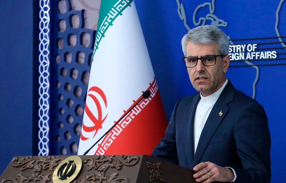 الخارجية الإيرانية تدين بشدة العمل الارهابي الجبان باغتيال المسؤول الإعلامي لحزب الله 