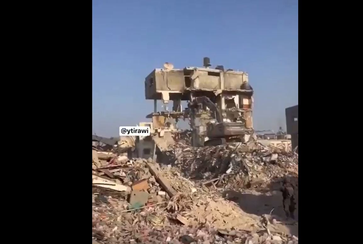 Video: Israeli occupation forces continue their ethnic cleansing of entire neighborhoods in Rafah, southern Gaza