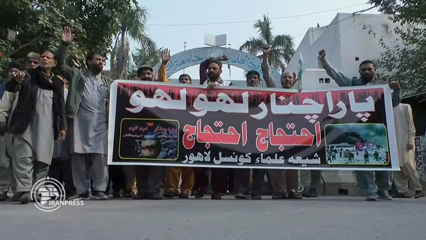 Protests in Pakistan different cities against Parachinar killings (+Photos)