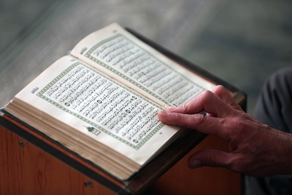 Iranian Cultural Center holds Quranic courses in Syria’s Deir ez-Zur
