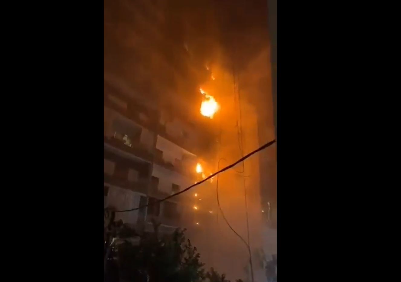 Video: Israeli occupation aircraft target a residential apartment in Barbour area, central Beirut, Lebanon