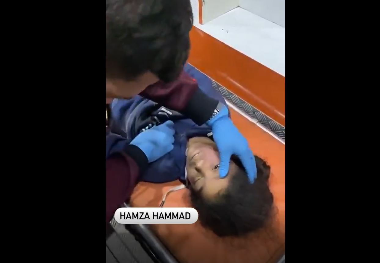 Video: At least 8 people, including children, martyred in an Israeli airstrike on Al-Tabi'in School, Gaza 