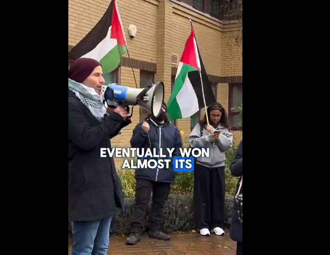 Video: Cambridge University students occupy university's financial center & re-established Gaza solidarity campaign 