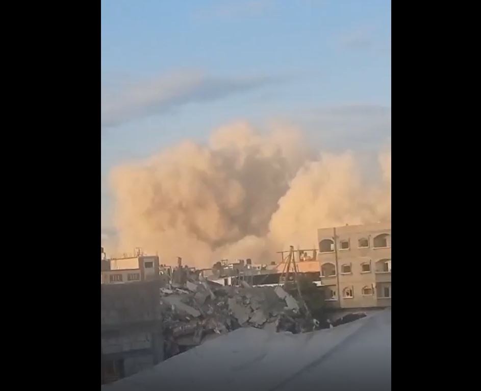 Video: Israeli occupation forces blow up residential buildings in Beit Lahia, northern Gaza 