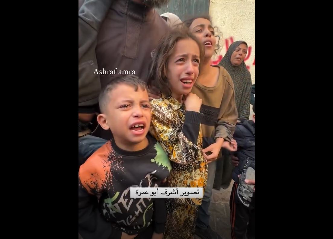 Video: Newly orphaned children burst into tears over marydom of their father in Bureij, central Gaza
