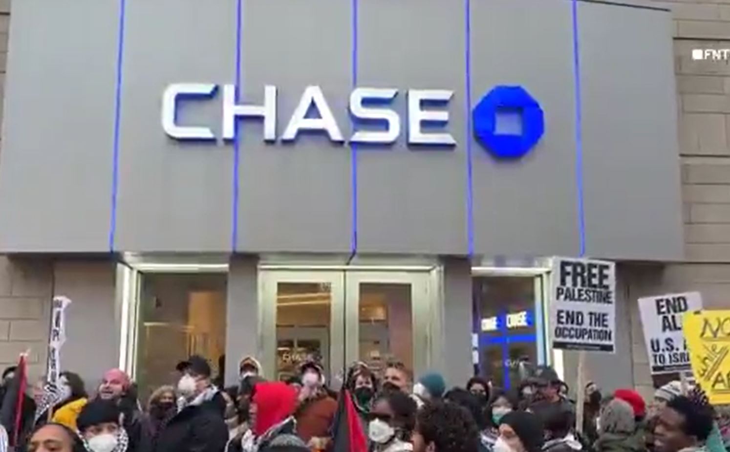 Video: Pro-Palestine Protesters disrupted Boston shopping malls on Black Friday
