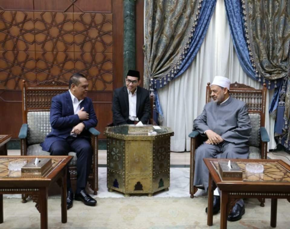 شيخ الأزهر: السلام أصبح حلما بعيد المنال بسبب ما نشهده من مجازر وإبادات يومية