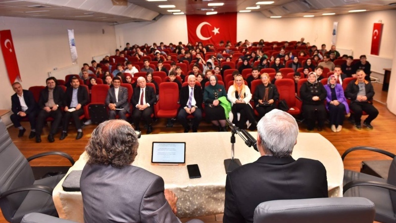 Festival Internasional Trabzon, "Sastra Persia Warisan Bersama Iran dan Turki"