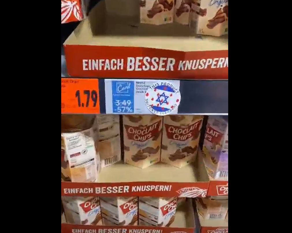 Video: Palestine supporters in Berlin, Germany labelled pro-genocide products 