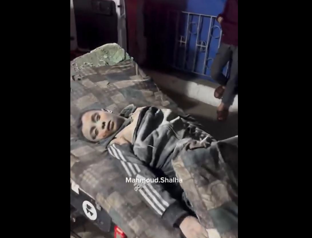 Video: Two Palestinians martyred in Israeli airstrike in Al-Tuffah neighborhood, Gaza 