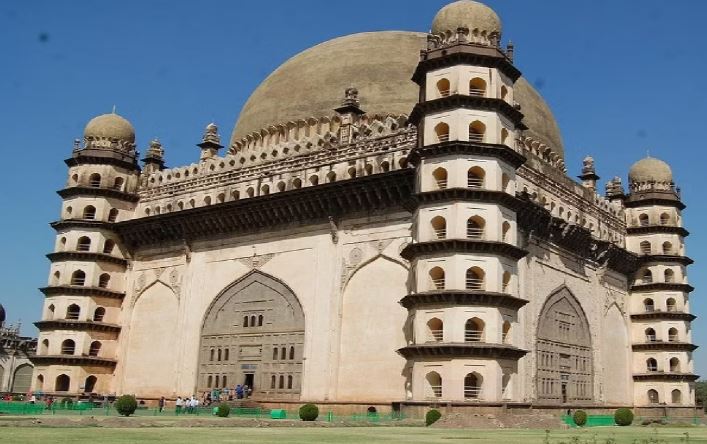 बीदर किले के 17 स्मारक वक़्फ़ बोर्ड की संपत्ति 