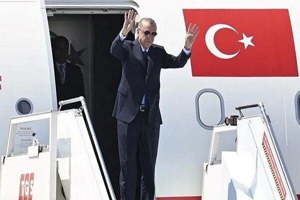 Türkiye Cumhurbaşkanı Erdoğan Macaristan'a gitti