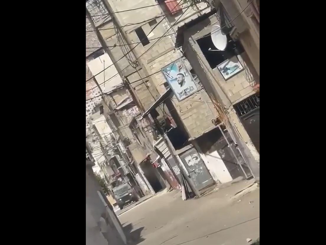 Video: Palestinian resistance fighters target an Israeli military jeep with IED in Nablus