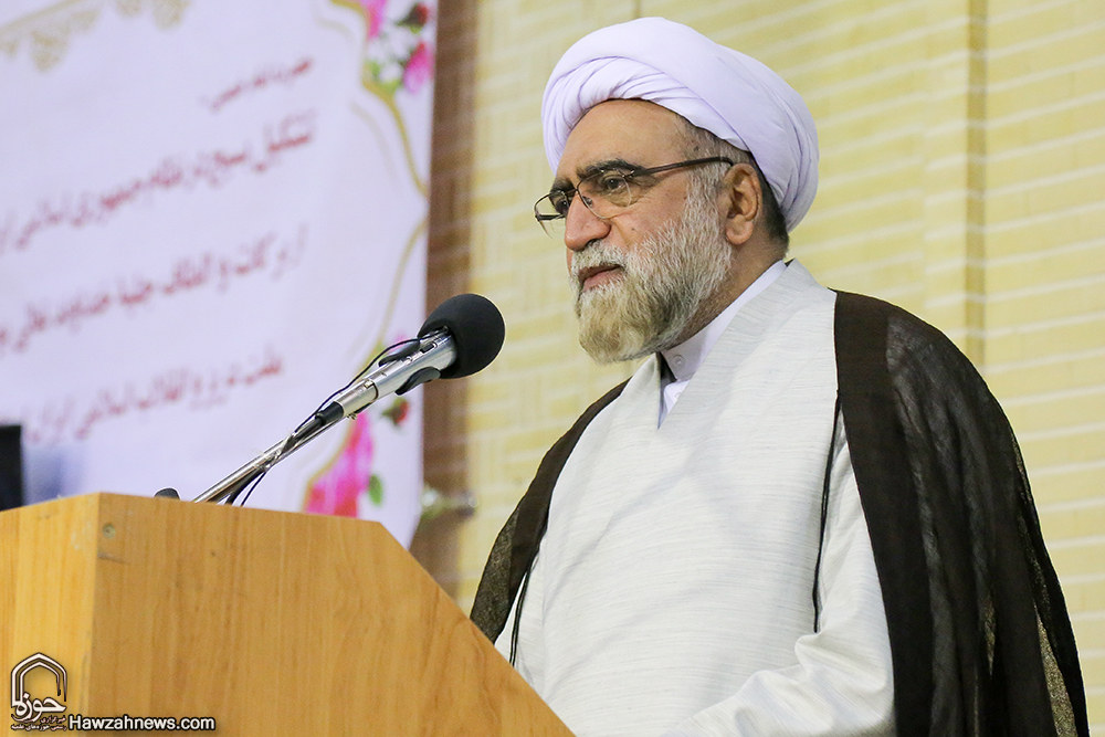 المتولي الشرعي للعتبة الرضوية: سيولد مئات المجاهدين الآخرين من دماء الشهيد السيد حسن نصر الله الطاهرة