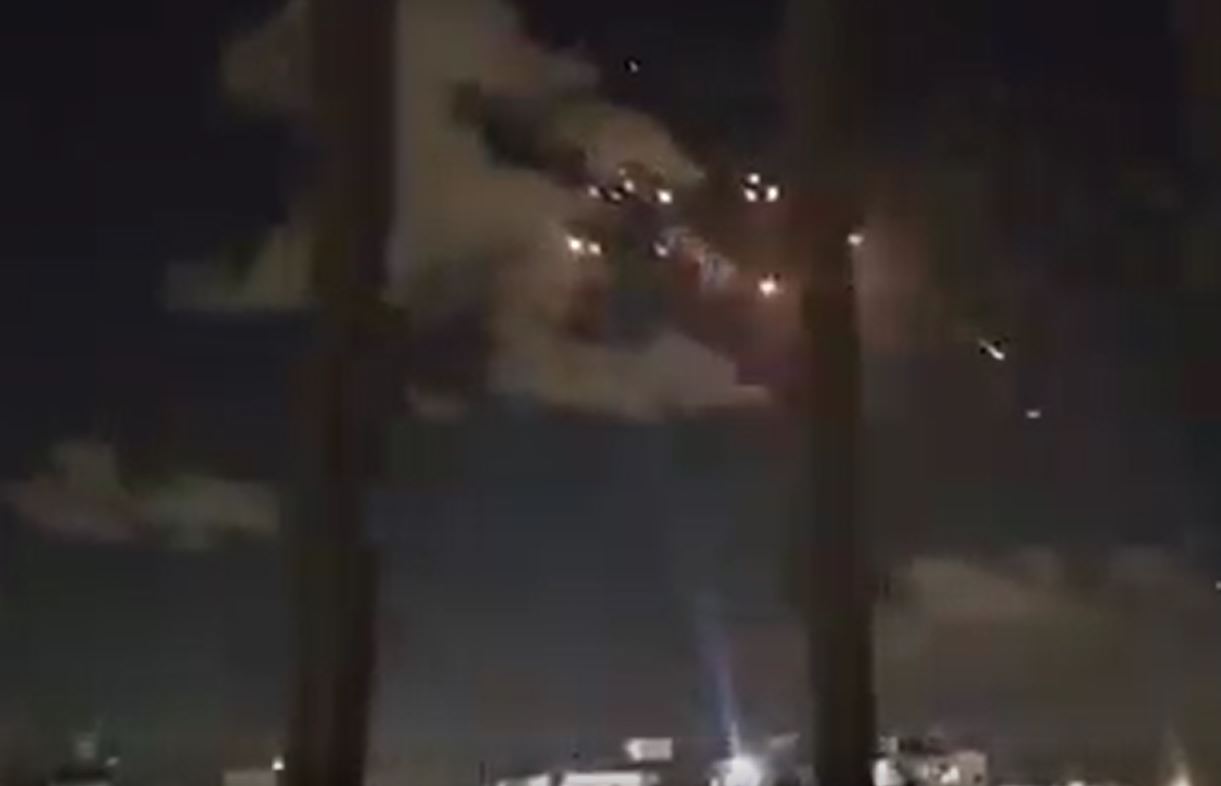 +3 Videos: Ballistic missiles fly over southern Lebanon towards the cities of the Zionist entity
