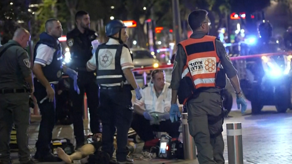 8 Israeli settlers killed, 20 injured in major shooting in Tel Aviv 8 Israeli settlers killed, 20 injured in major shooting in Tel Aviv