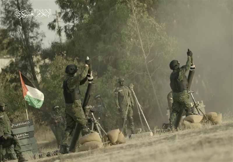 فيديو |كتائب القسام تدك تحشدًا لقوات العدو شرق معسكر جباليا شمال القطاع بقذائف الهاون
