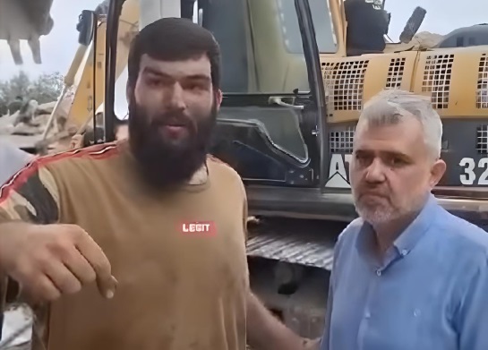 Sebir û berxwedana mêrekî Libnanî li kêleka dayîk û xwişka xwe ya şehîd + vîdyo