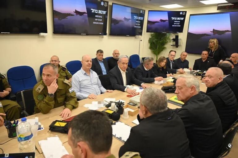 Israel 'security cabinet' opposes response to Iran's missile operation