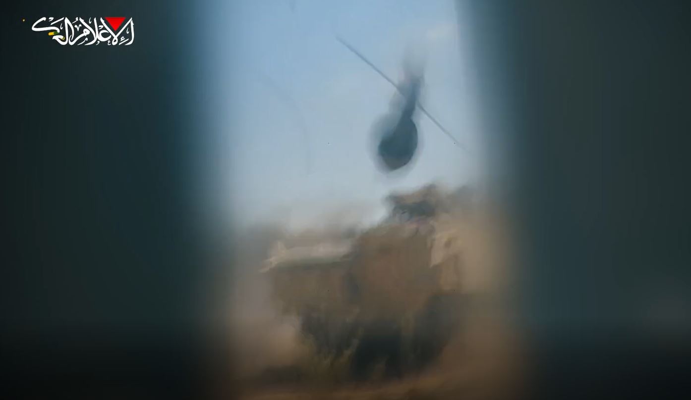 Video: Al-Qassam fighters target a Zionist troop carrier with a "tandem" missile in north Gaza Strip