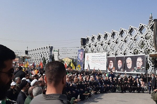 فيديو | بدء مراسم تشييع الشهيد العميد عباس نيلفروشان في ساحة الامام الحسين (ع) بالعاصمة طهران