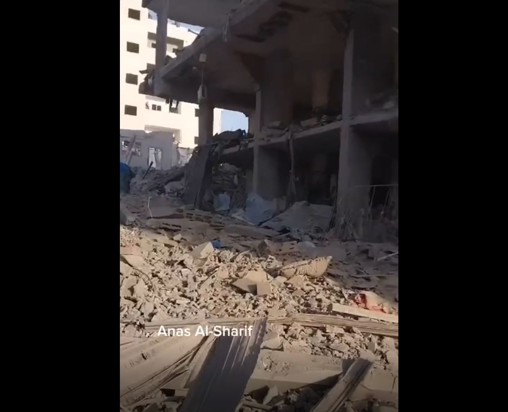 Video: Following Israeli airstrike, massive destruction inside Jabalia camp, North of Gaza
