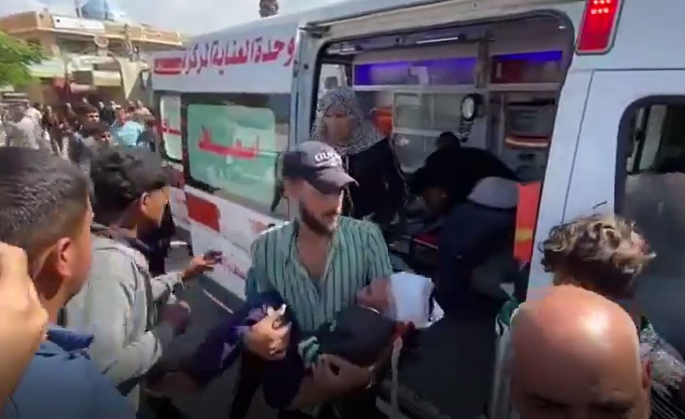 Breaking Video: Three Palestinians martyred, several injured in Israeli airstrike in Deir Al-Balah, central Gaza